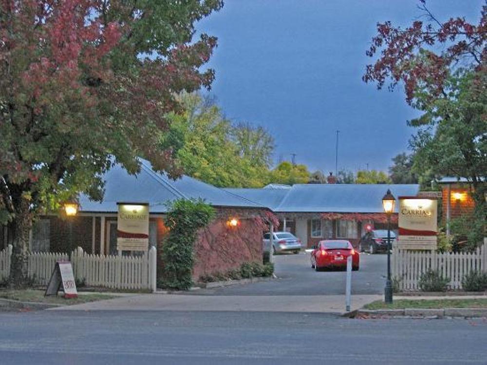 Beechworth Carriage Motor Inn Exterior photo